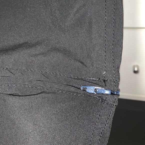 The North Face Zip-off Roll Capris to pants 10 - Picture 6 of 9